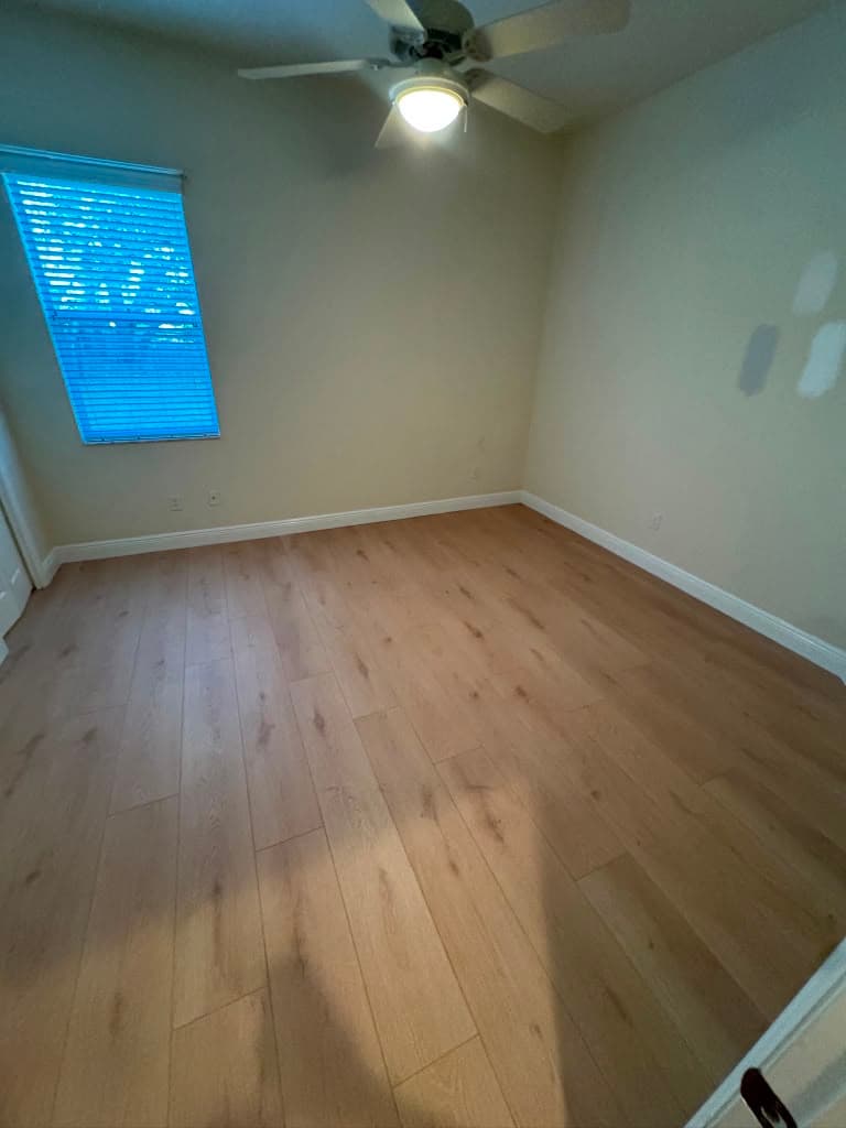 Laminate floor installation in Central Florida — project 8