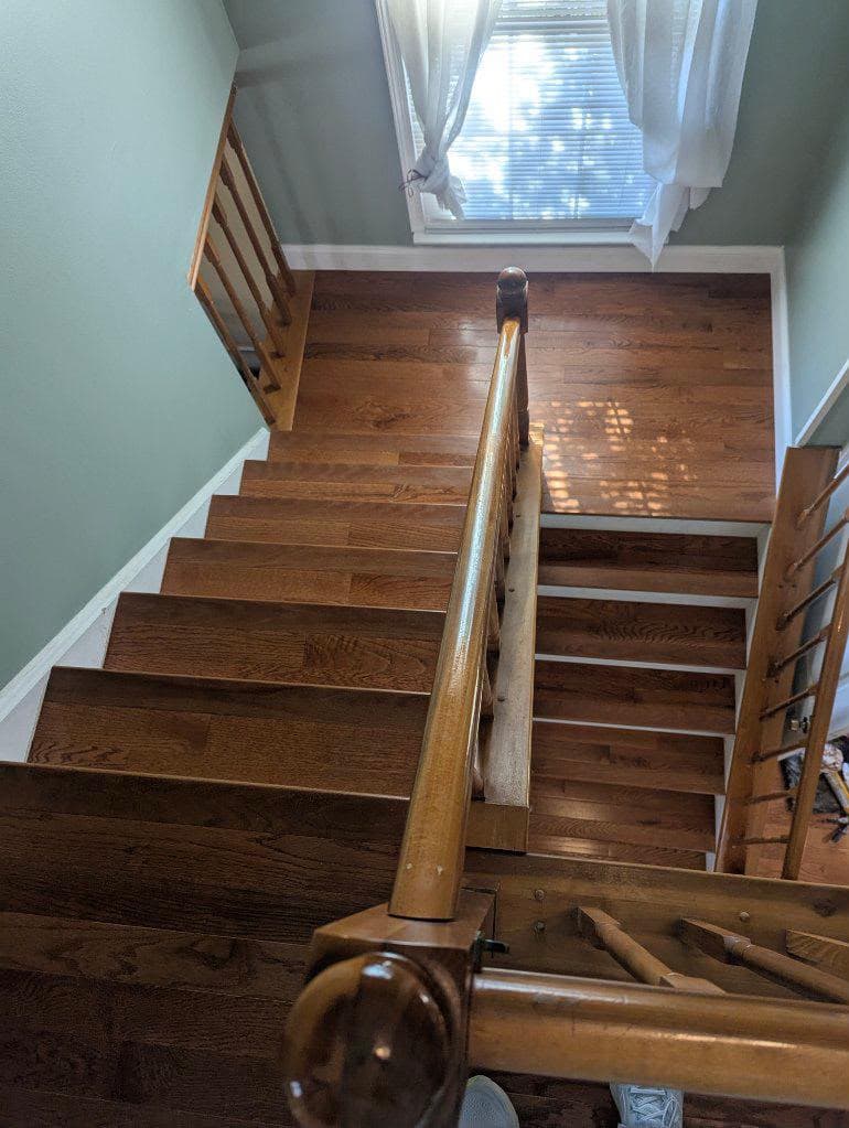 Stairs flooring installation in Central Florida by LuuKs Renovations — project 8